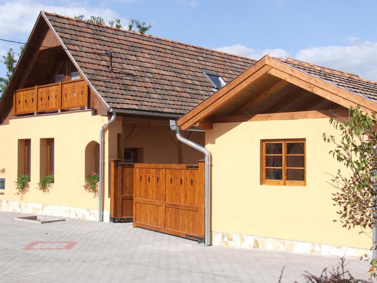 Villa Giulia Vendeghaz Verpelét Dış mekan fotoğraf